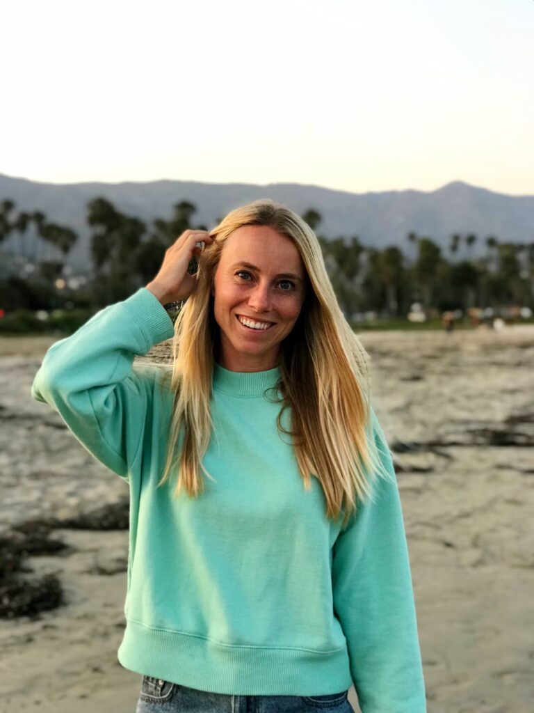 autumn bates at the beach