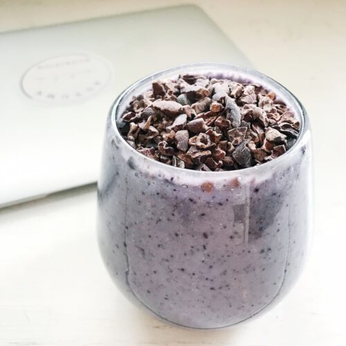 berry protein smoothie with cacao nibs