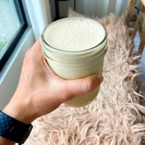 golden milk smoothie in a mug