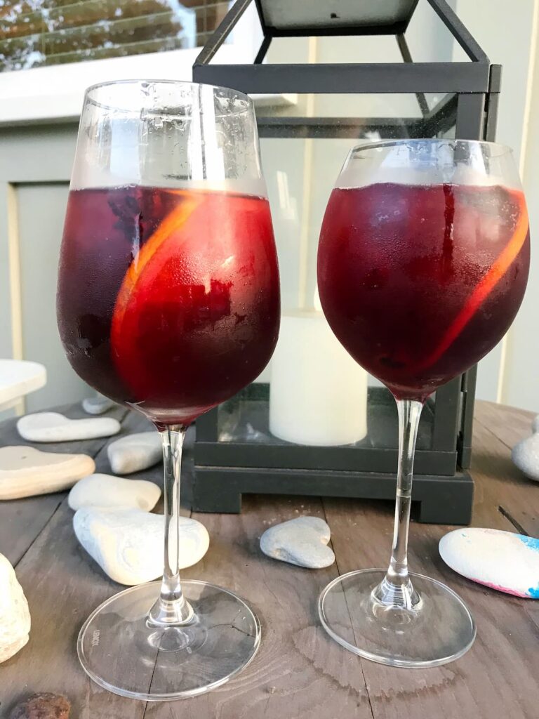 mulled wine poured into wine glasses