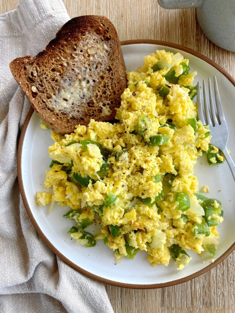scrambled eggs with bell pepper and paleo toast