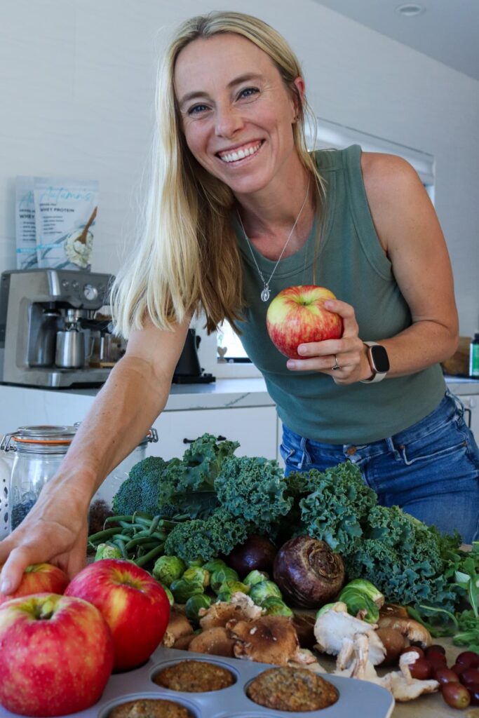 autumn bates with fall groceries